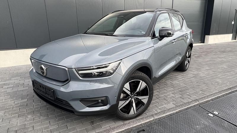 Grau Gebraucht 2022 Volvo XC40 Pro SUV | 31.500 € (Fairer Preis) - Bild 1/4