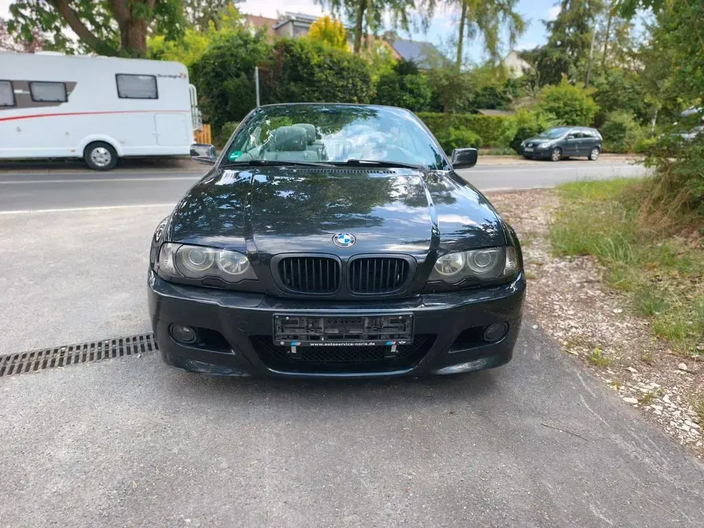 Gebraucht BMW 320 Performance 170 PS (125 kW) 2001 Schwarz Cabrio