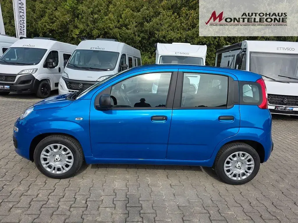 Neu Fiat Panda 65 PS (47 kW) 2026 Italia blau Kleinwagen