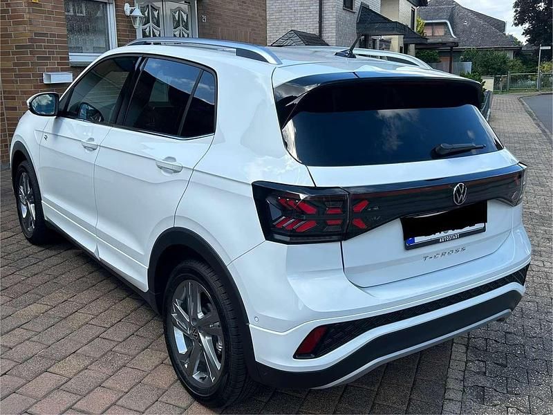 Gebraucht VW T-Cross R-line 150 PS (110 kW) 2024 Weiß SUV