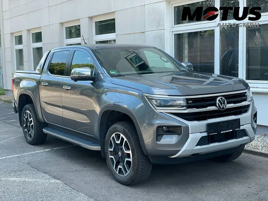 Gebraucht VW Amarok Aventura 241 PS (177 kW) 2023 Grau Pickup