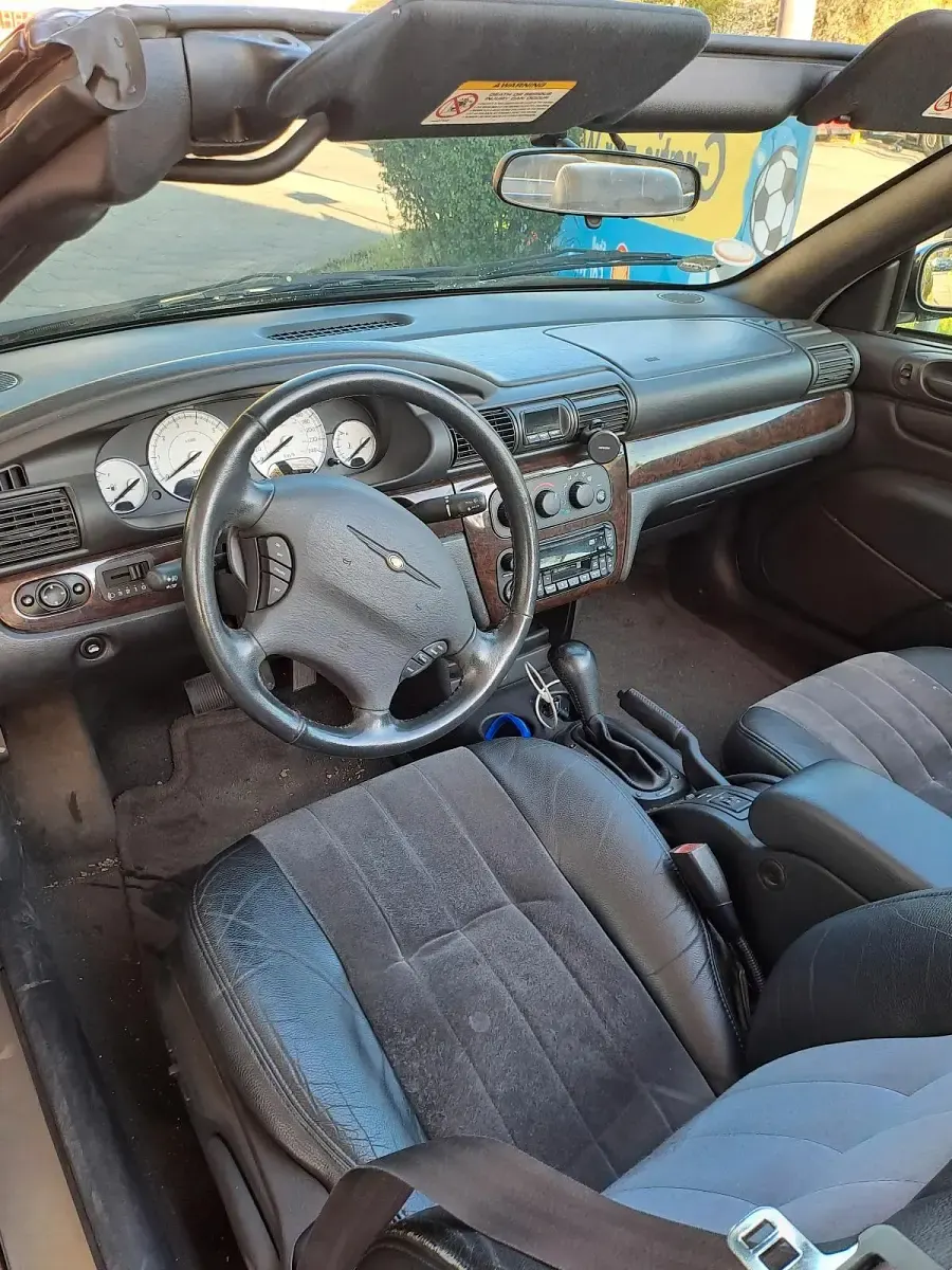 Gebraucht Chrysler Sebring Cabriolet 207 PS (152 kW) 2004 Schwarz Cabrio