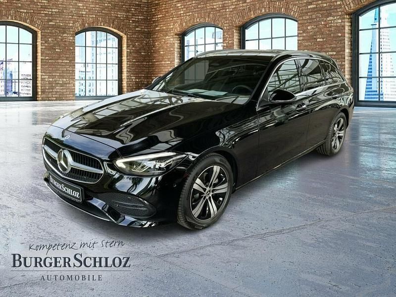 Schwarz Gebraucht 2025 Mercedes C180 Kombi | 41.800 € (Fairer Preis) - Bild 1/4
