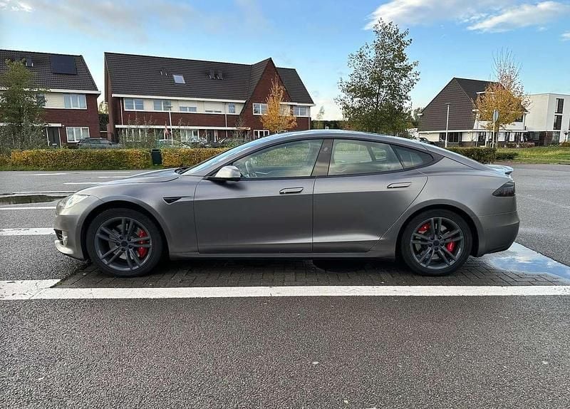 Gebraucht 2017 Tesla Model S Kleinwagen | 27.500 € - Bild 1/4
