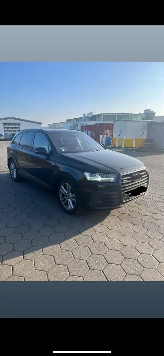 Używany Audi Q7 S-Line 286 KM (210 kW) 2017 Czarny SUV