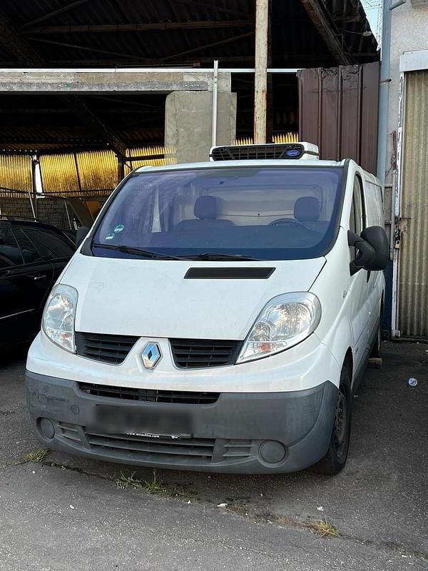Weiß Gebraucht 2008 Renault Traffic Van / Kleinbus | 3.000 € - Bild 1/4