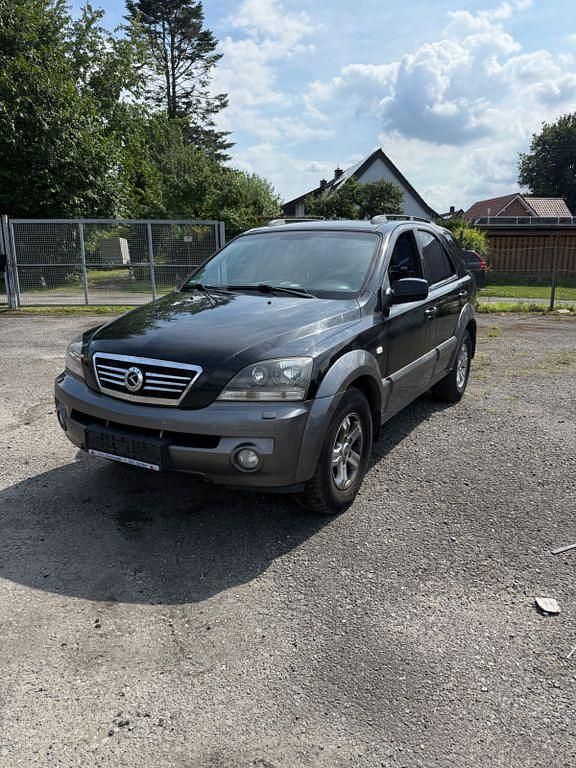Schwarz Gebraucht 2006 Kia Sorento SUV | 2.700 € (Fairer Preis) - Bild 1/4