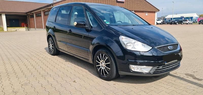 Gebraucht Ford Galaxy Trend 140 PS (102 kW) 2009 Schwarz Van / Kleinbus