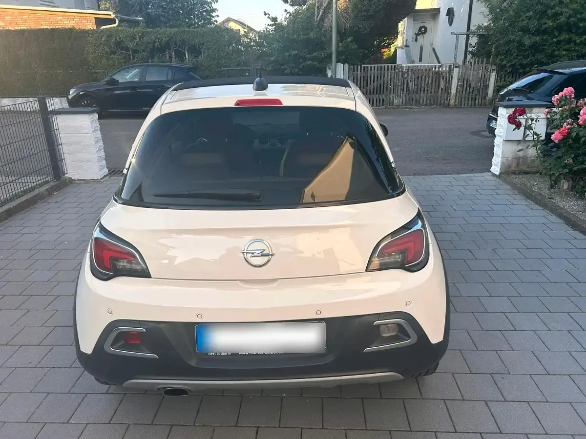 Gebraucht Opel Adam Rocks Rocks 116 PS (85 kW) 2017 Beige Kleinwagen