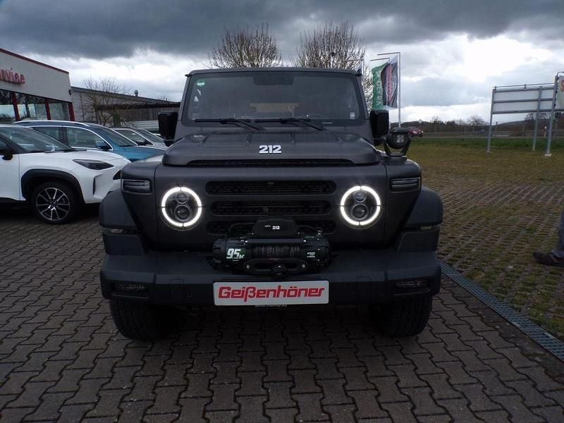 Neu BAW 212 166 PS (122 kW) 2026 Grau SUV