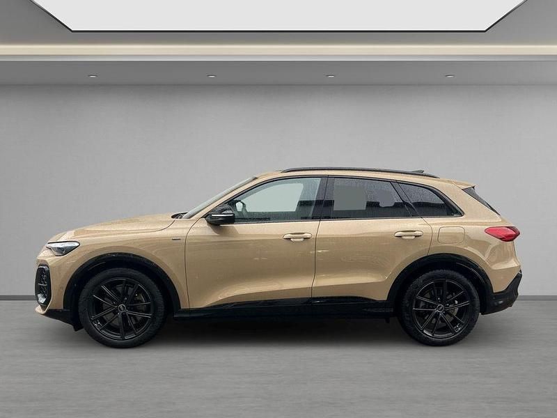 Gebraucht Audi Q5 Sport 299 PS (219 kW) 2025 Gold SUV