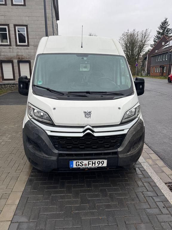 Weiß Gebraucht 2018 Citroën Jumper Van / Kleinbus | 11.300 € (Guter Preis) - Bild 1/4