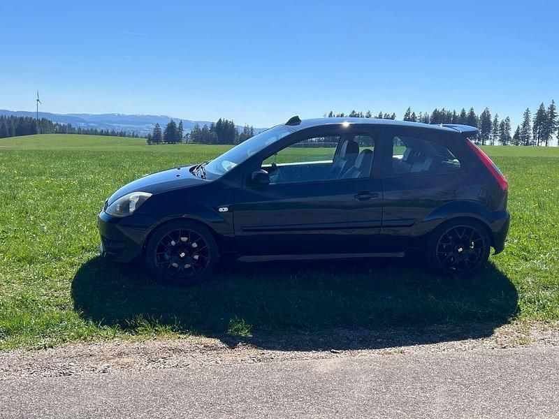 Gebraucht Ford Fiesta ST 150 PS (110 kW) 2005 Schwarz Kleinwagen