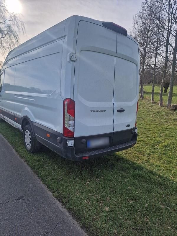Gebraucht Ford Transit 170 PS (125 kW) 2021 Weiß Van / Kleinbus