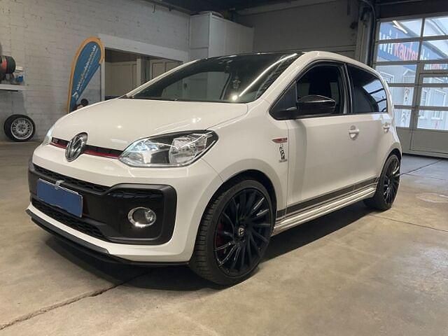 Gebraucht VW up! Beats 116 PS (85 kW) 2019 Pure white Kleinwagen