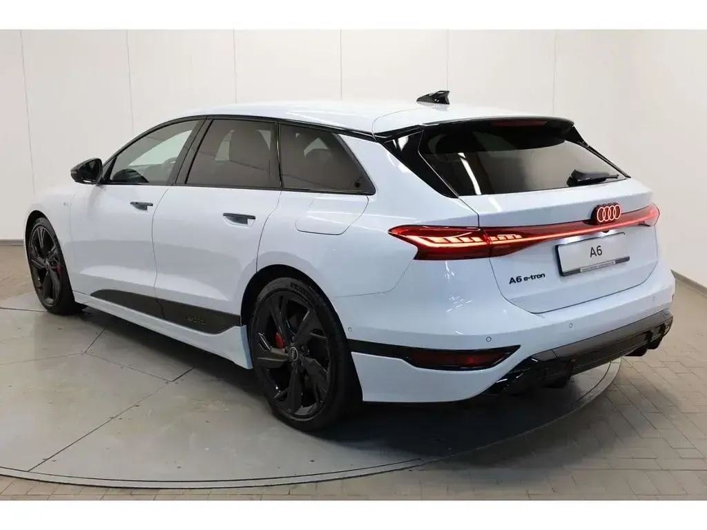 Gebraucht Audi A6 e-tron Business 314 kW (428 PS) 2026 Magnetgrau Kombi