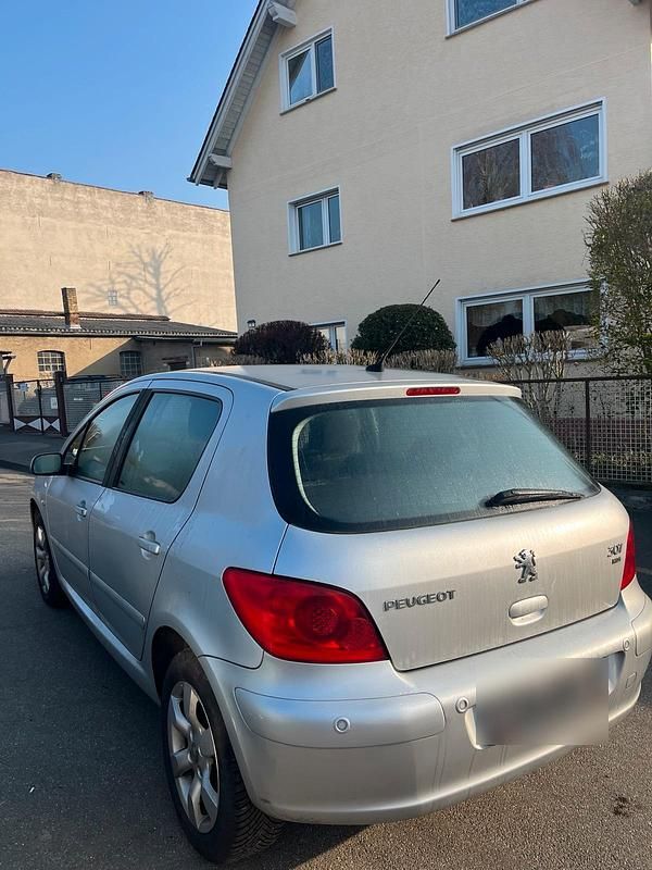 Gebraucht Peugeot 307 110 PS (80 kW) 2007 Silber Kleinwagen