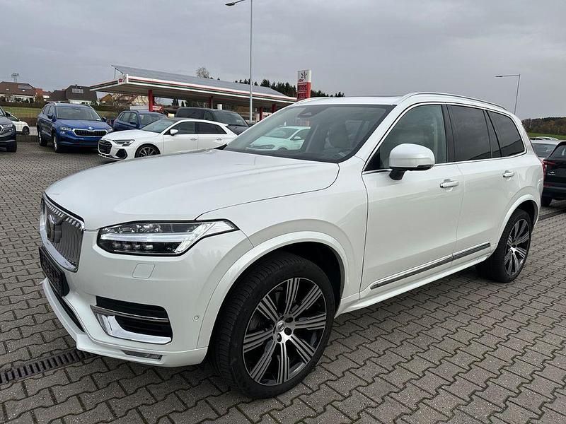 Gebraucht Volvo XC90 Ultimate 235 PS (172 kW) 2022 Weiß SUV