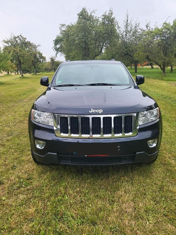 Blau Gebraucht 2013 Jeep Grand Cherokee SUV | 9.000 € - Bild 1/4