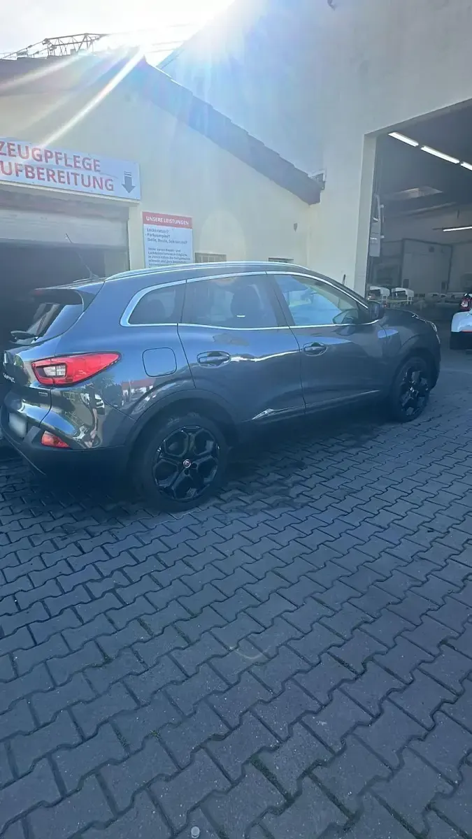 Gebraucht Renault Kadjar 131 PS (96 kW) 2017 Grau SUV