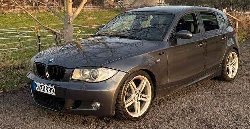 Grau Gebraucht 2006 BMW 120 M Sport Kleinwagen | 4.999 € (Guter Preis) - Bild 1/4