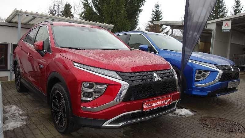 Gebraucht Mitsubishi Eclipse Cross 188 PS (138 kW) 2022 Rot SUV