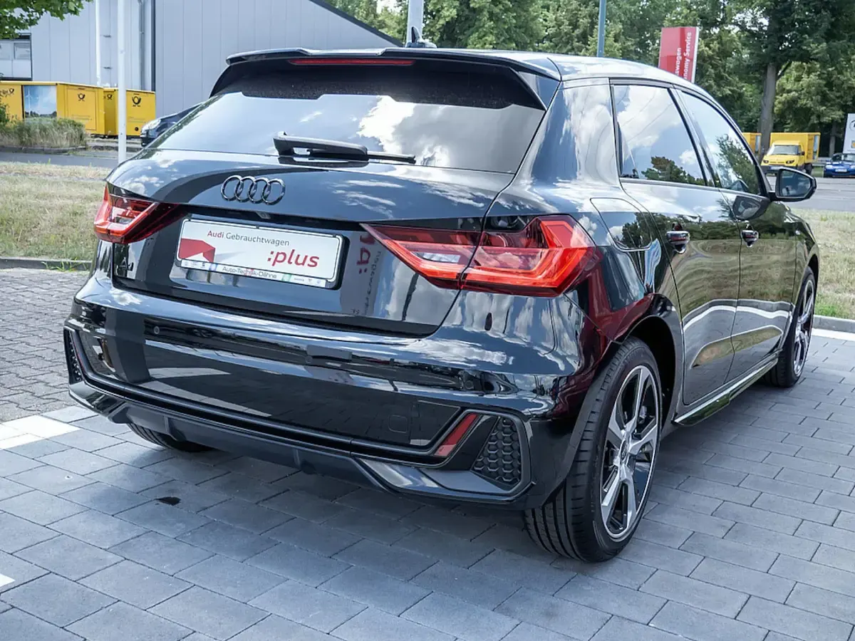 Gebraucht Audi A1 Sportback S-Line 110 PS (80 kW) 2024 Schwarz Kleinwagen