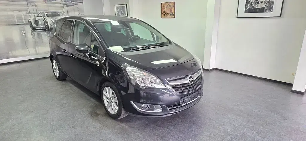 Gebraucht Opel Meriva Edition 120 PS (88 kW) 2017 Schwarz Van / Kleinbus