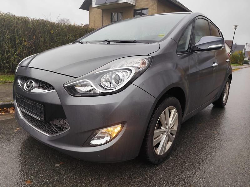 Gebraucht Hyundai ix20 125 PS (91 kW) 2011 Kleinwagen