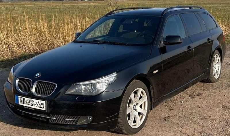 Schwarz Gebraucht 2008 BMW 525 Kombi | 6.490 € (Etwas zu teuer) - Bild 1/4