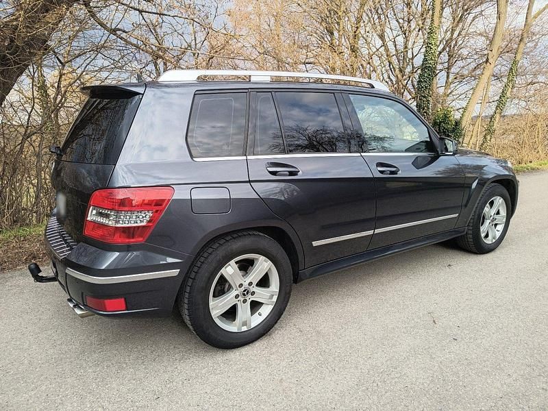 Gebraucht Mercedes GLK350 231 PS (169 kW) 2012 Grau SUV