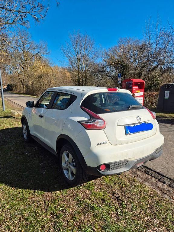 Gebraucht Nissan Juke Visia 94 PS (69 kW) 2015 Weiß SUV