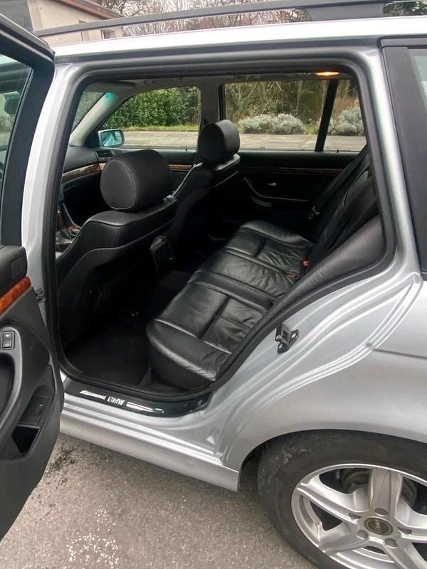 Gebraucht BMW 523 170 PS (125 kW) 1997 Silber Kombi