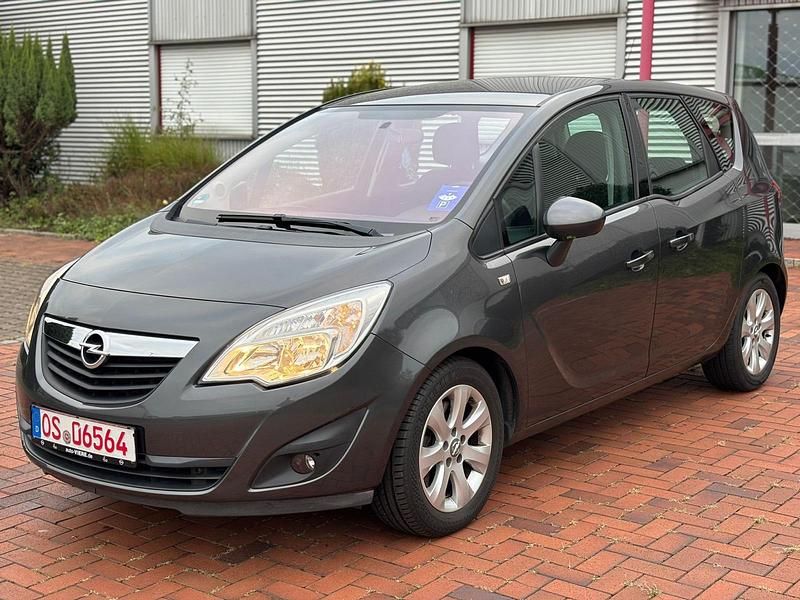 Grau Gebraucht 2012 Opel Meriva Van / Kleinbus | 6.850 € (Etwas zu teuer) - Bild 1/4