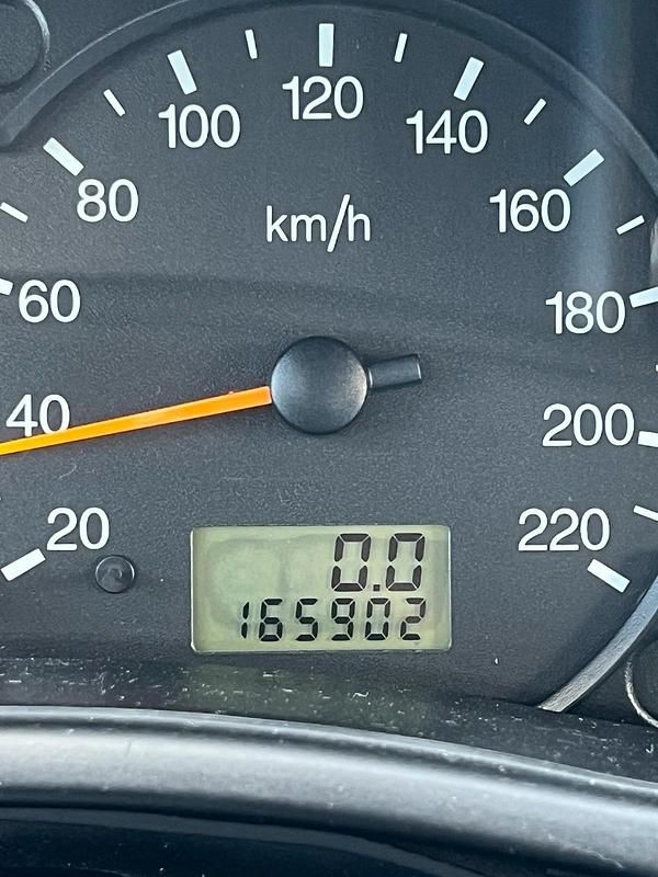 Gebraucht Ford Focus 75 PS (55 kW) 2002 Schwarz Kleinwagen