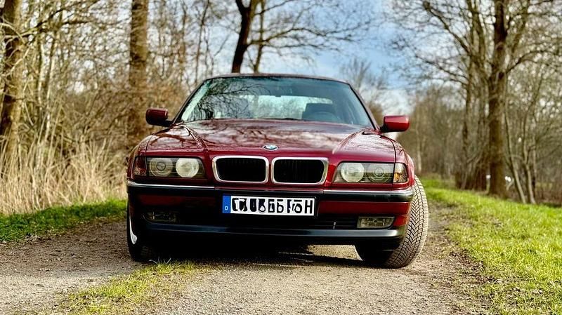 Second-hand BMW 730 218 CP (160 kW) 1995 Roșu Berlinǎ