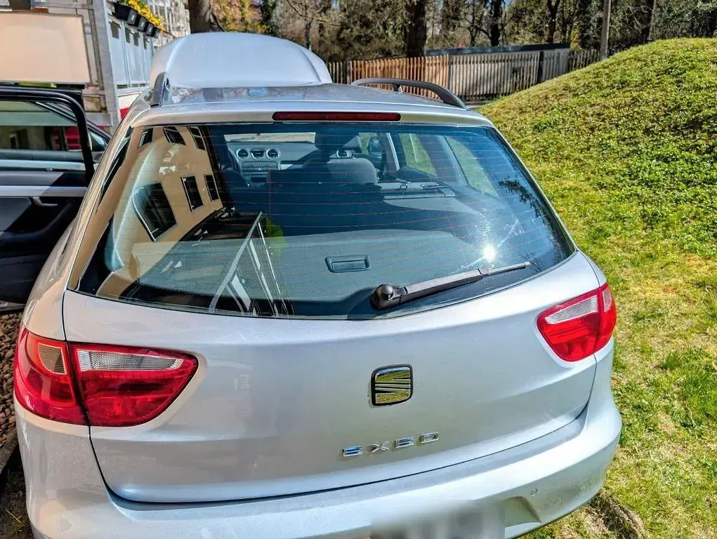 Gebraucht Seat Exeo Style 160 PS (117 kW) 2010 Grau Kombi