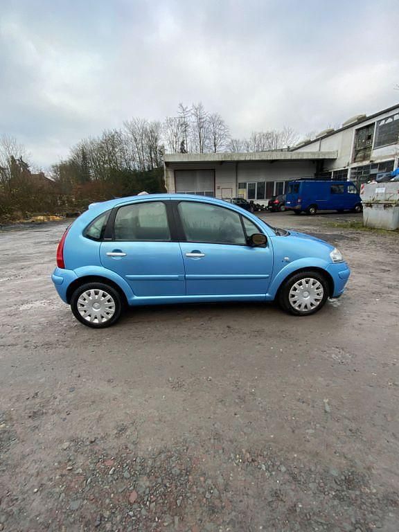 Gebraucht Citroën C3 Exclusive 73 PS (53 kW) 2002 Blau Kleinwagen