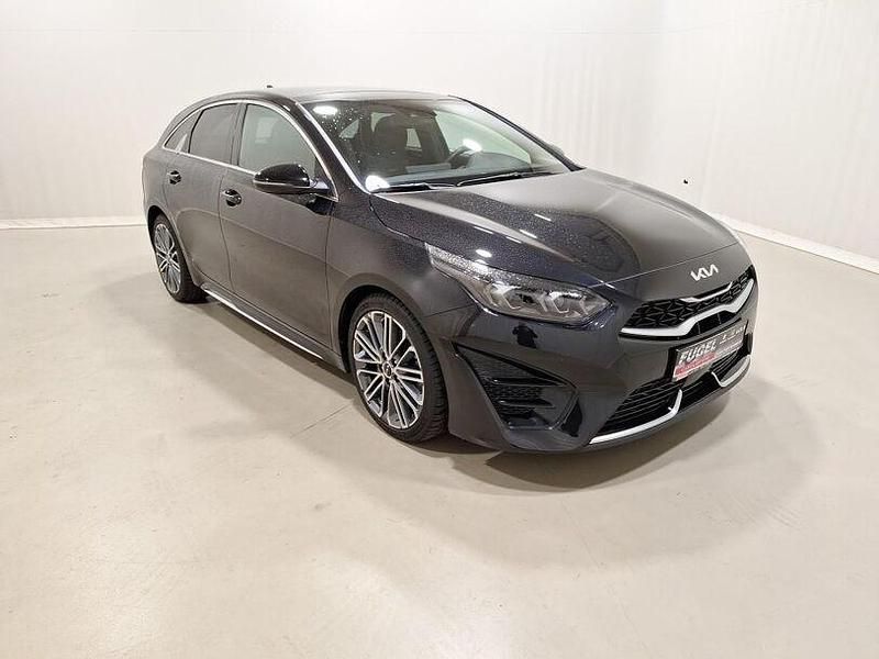 Gebraucht Kia ProCeed GT-Line 160 PS (117 kW) 2022 Schwarz Kleinwagen