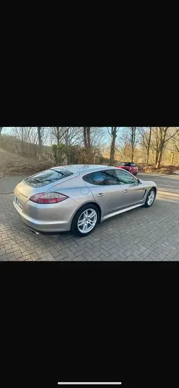 Gebraucht Porsche Panamera 4 299 PS (219 kW) 2010 Silber Kleinwagen