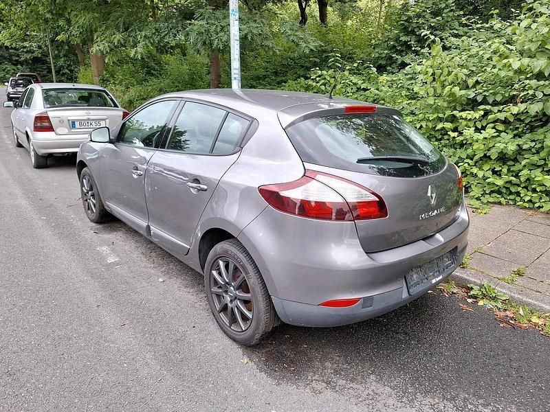 Gebraucht 2014 Renault Mégane III Limousine | 3.499 € (Superpreis) - Bild 1/4