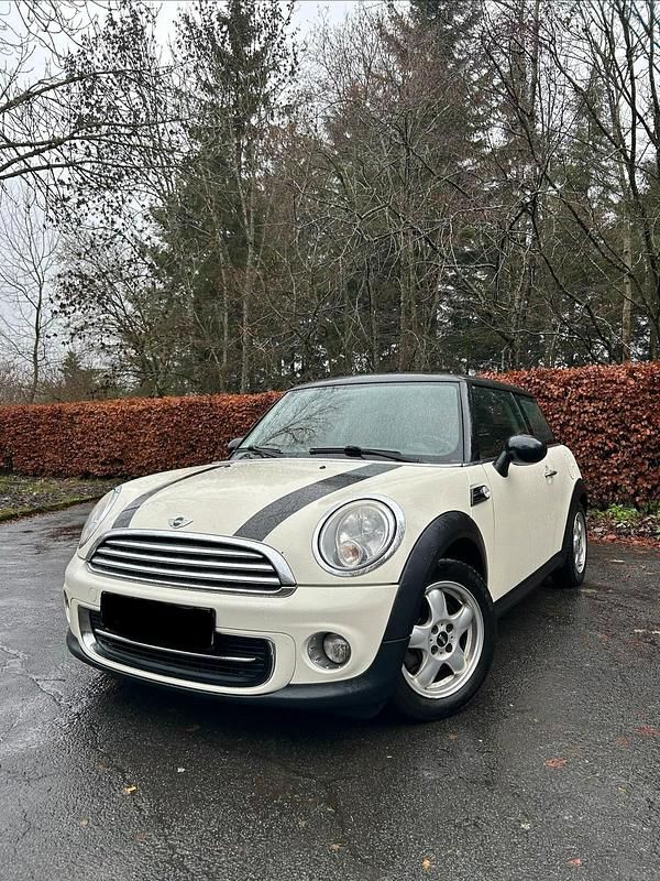 Beige Gebraucht 2011 Mini Cooper Kleinwagen | 4.000 € (Superpreis) - Bild 1/4