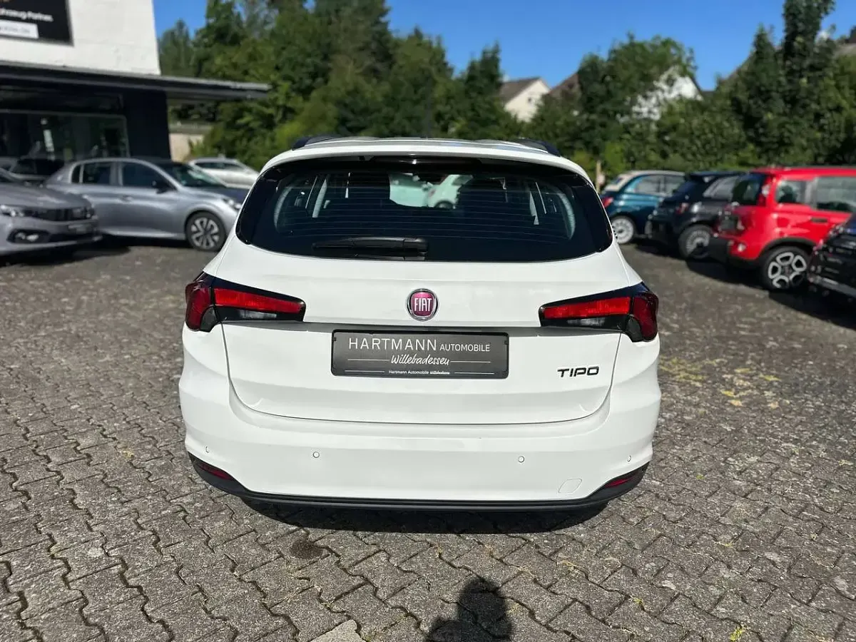 Gebraucht Fiat Tipo More 120 PS (88 kW) 2018 Bianco 249 Kombi