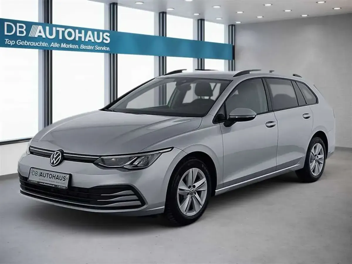 Gebraucht VW Golf VIII Life 116 PS (85 kW) 2023 Kombi