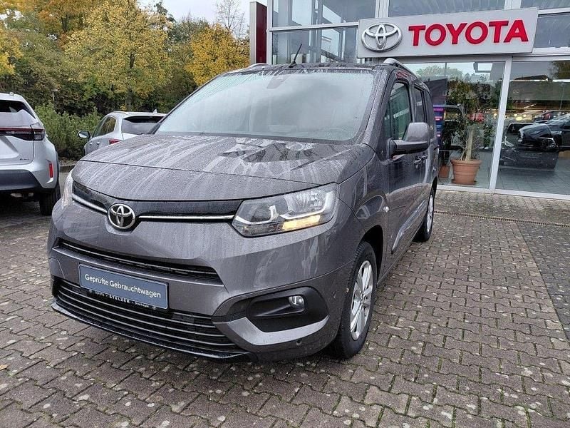 Basaltgrau Gebraucht 2021 Toyota Proace Verso City Kombi | 22.990 € (Fairer Preis) - Bild 1/4