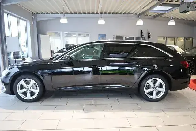 Gebraucht Audi A6 Sport 204 PS (150 kW) 2022 Brillantschwarz Kombi