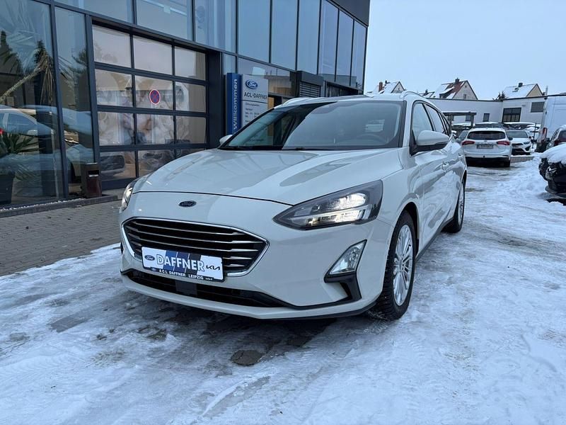 Gebraucht Ford Focus Titanium 125 PS (91 kW) 2020 Weiß Kombi