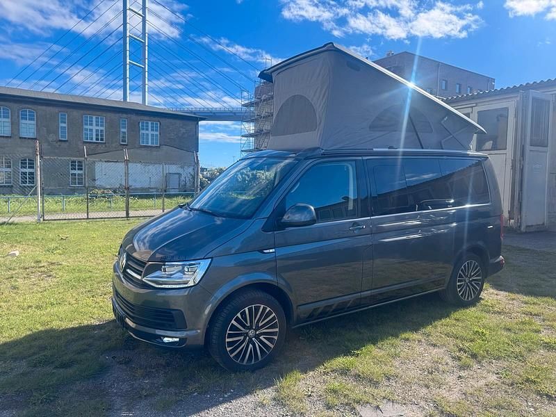 Grau Gebraucht 2019 VW California Beach Van | 49.125 € (Guter Preis) - Bild 1/4