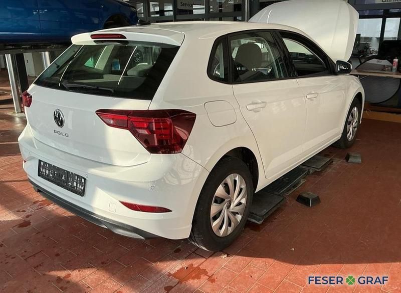 Gebraucht VW Polo Life 95 PS (69 kW) 2022 Weiß Kleinwagen