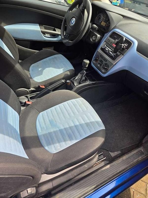 Gebraucht Fiat Punto 95 PS (69 kW) 2007 Blau Kleinwagen